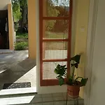 Nika *